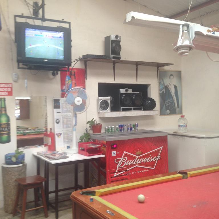 Hostal Camping Beach Salinas  Eksteriør billede